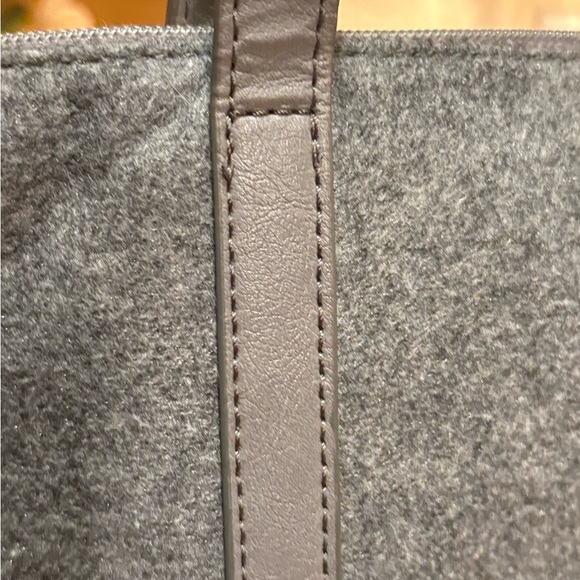 Relic Gray and Black Tote Bag with Two-Tone Design - Picture 7 of 14